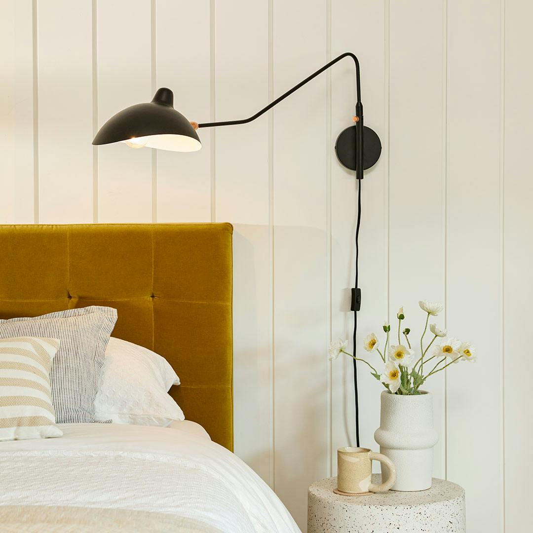 Industrial Black Swing Arm Wall Sconce - Plug In Light For Bedroom Reading, Vintage