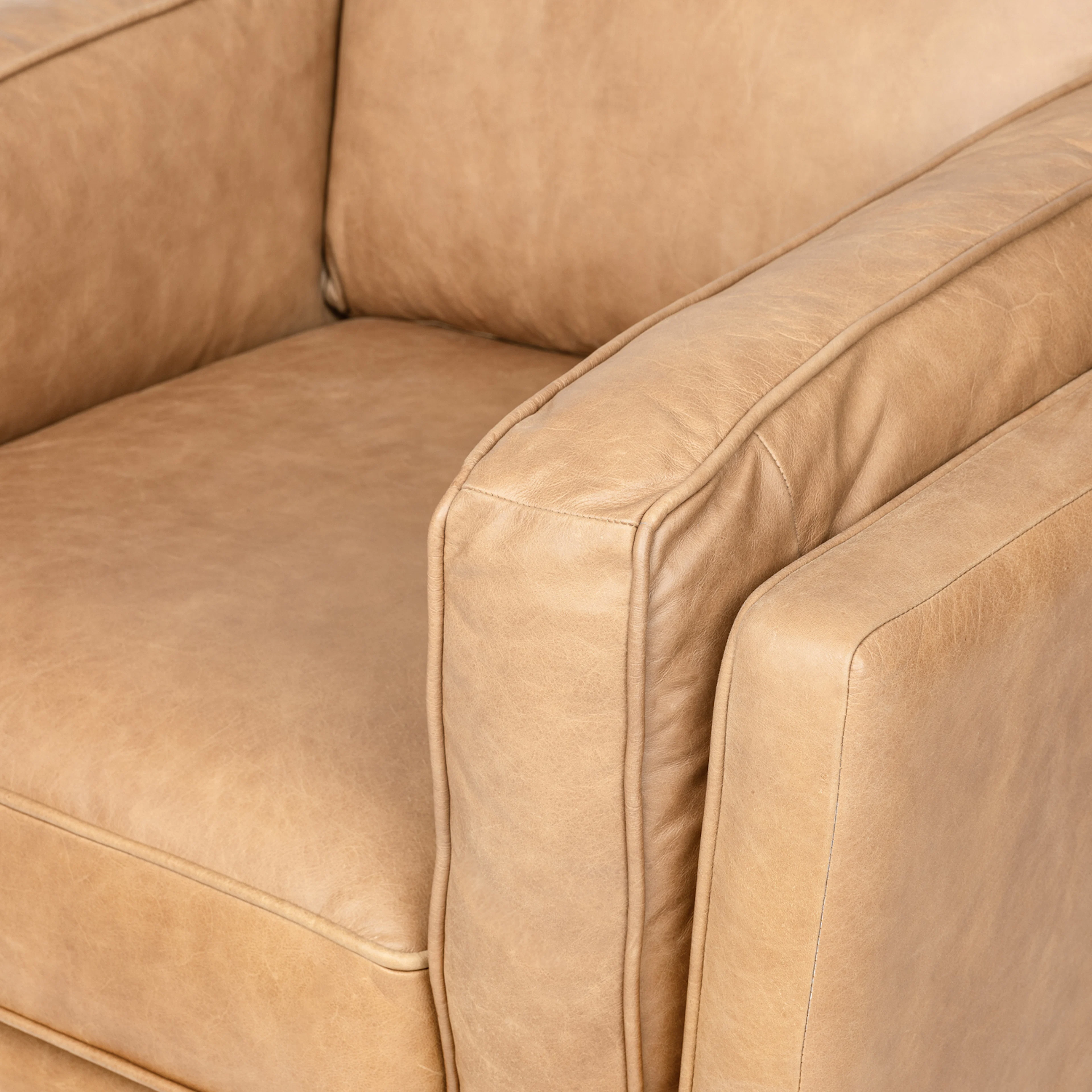 Timber 41" Leather Lounge Chair - Charme Tan