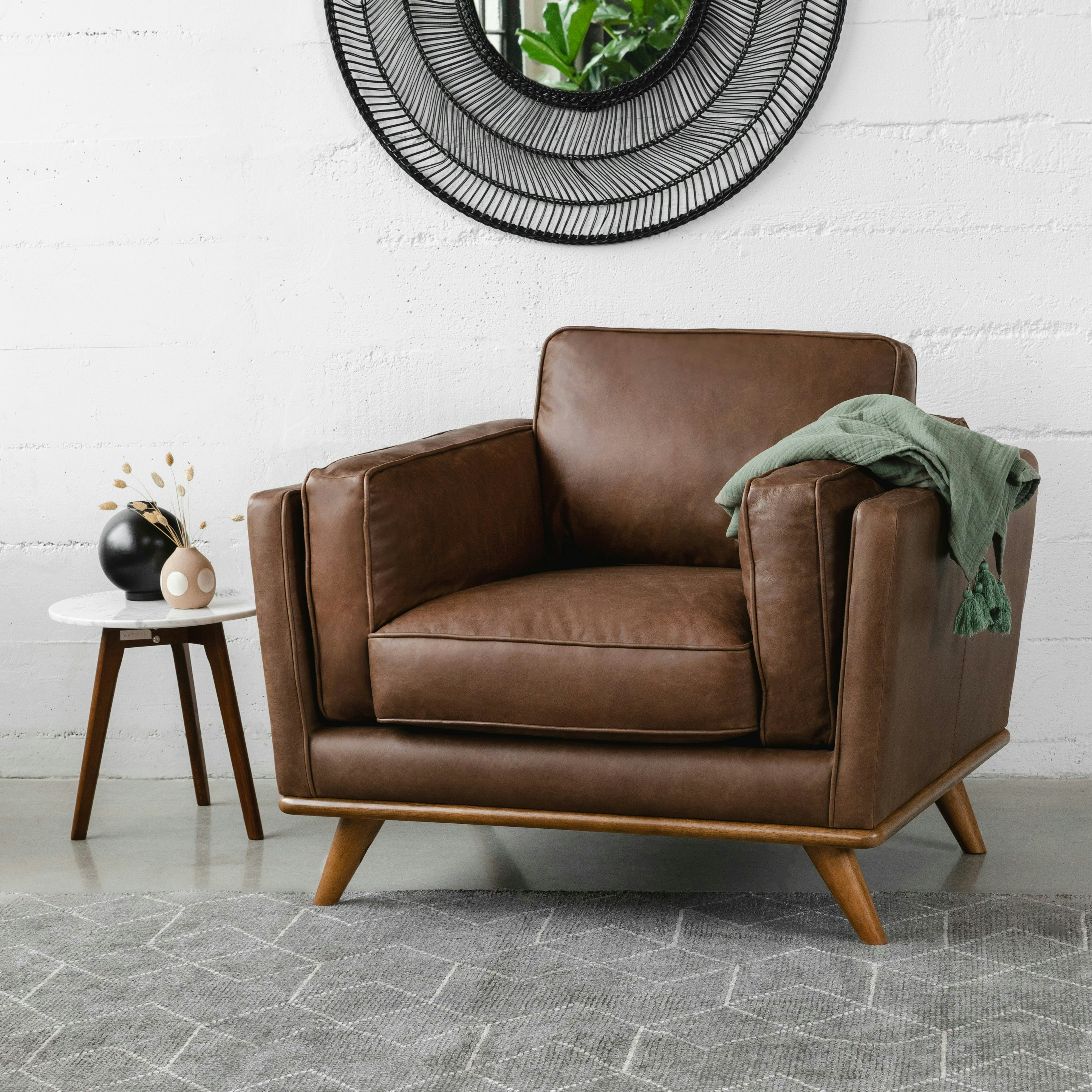 Leather armchair freedom discount