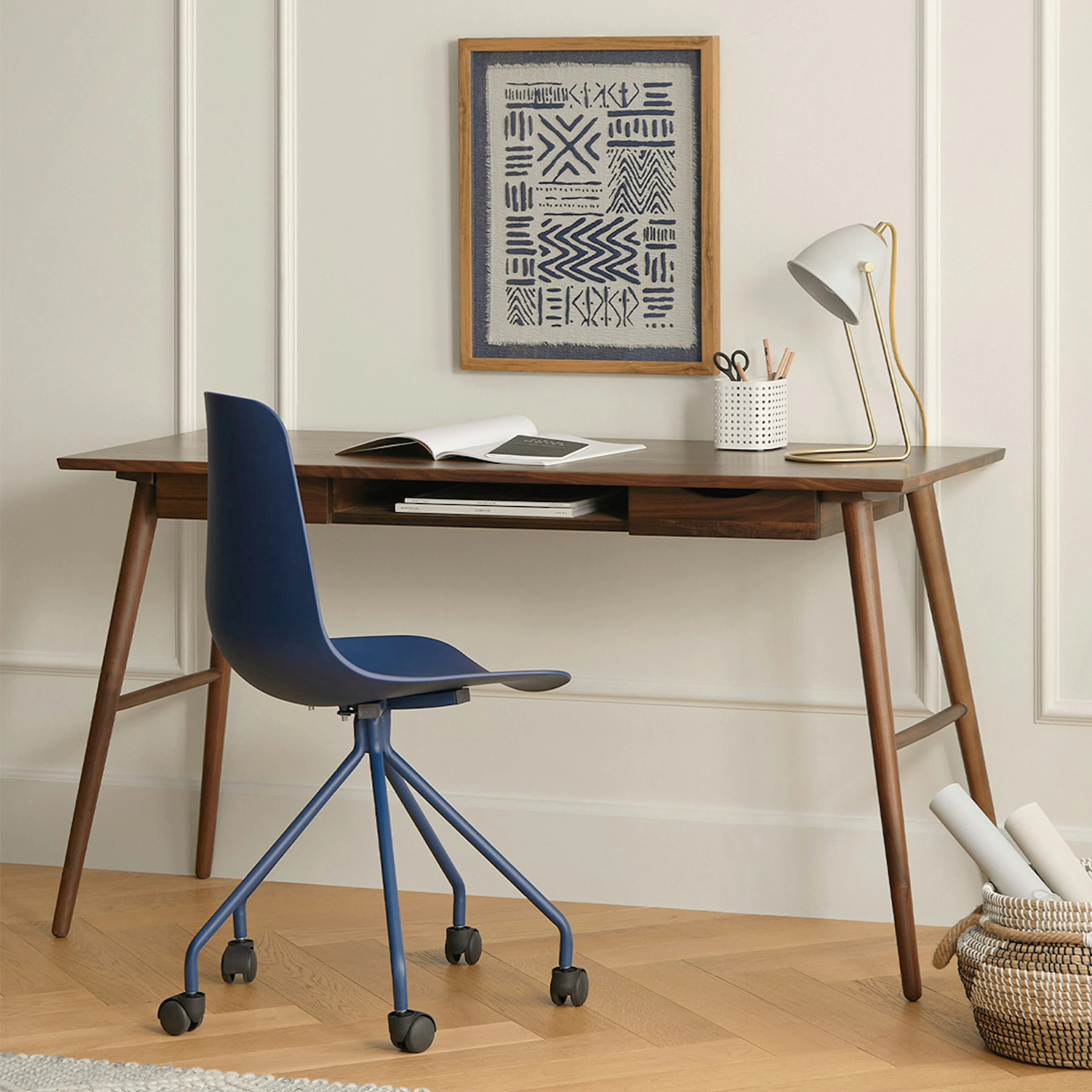 Culla 55" Walnut Desk - Modern Office Furniture
