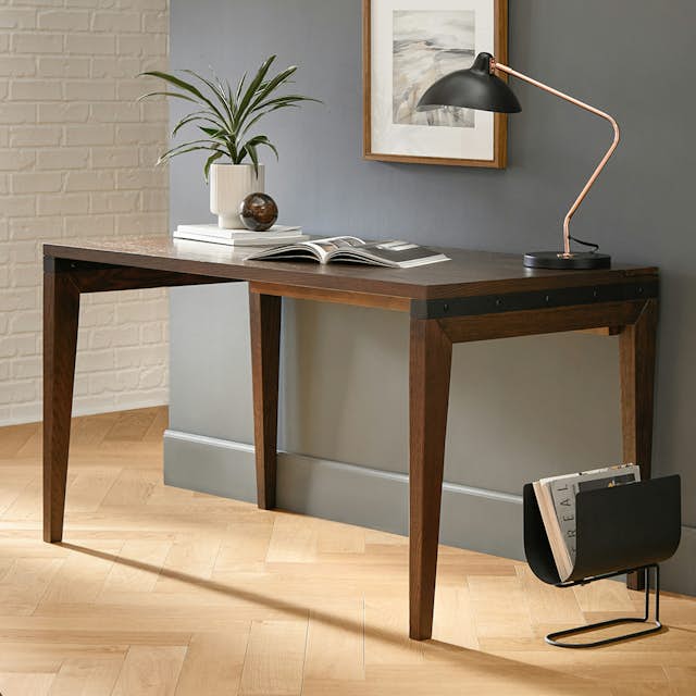 Modern & Contemporary Office Desks | Article