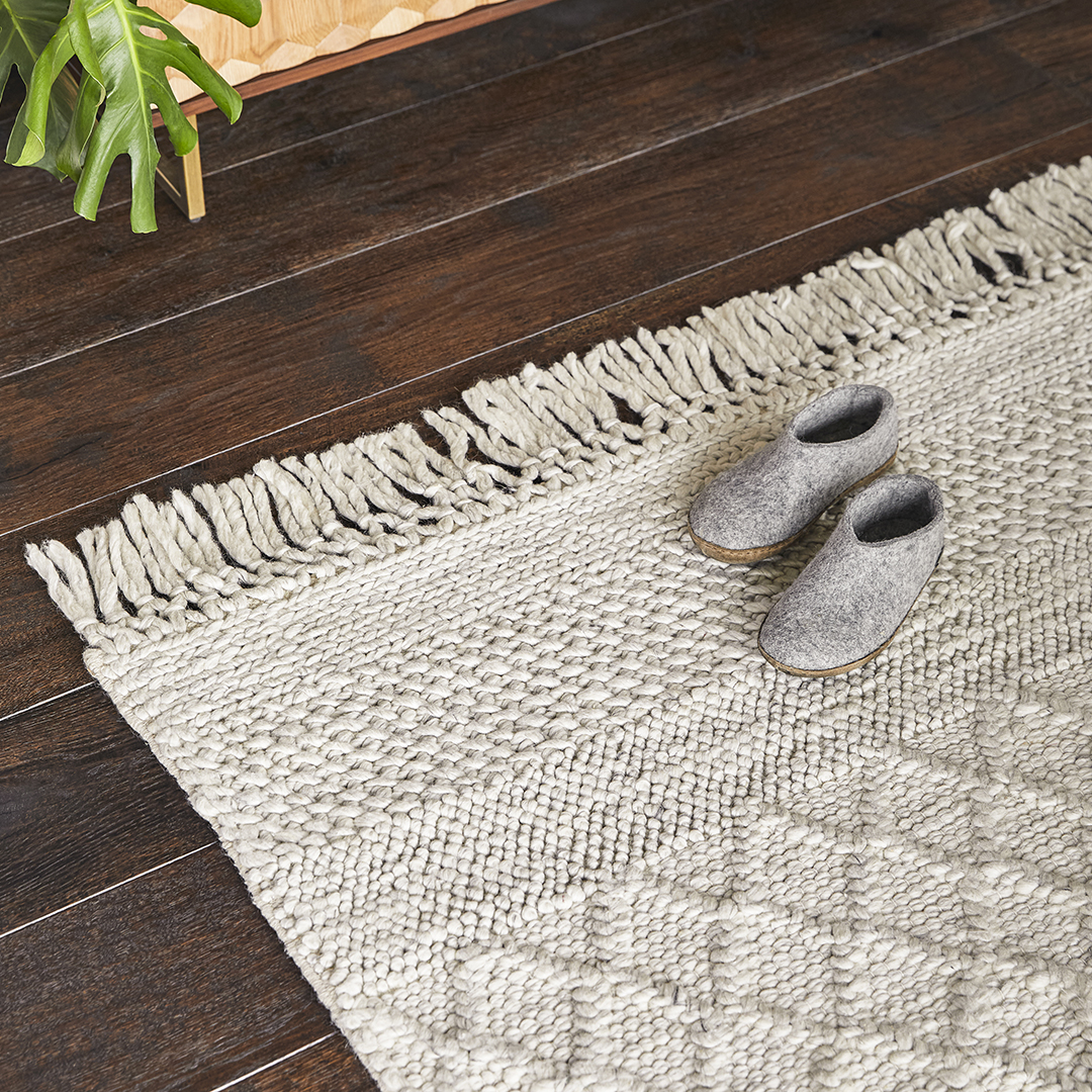 Upsa Alabaster Rug 8 x 10 - Fullscreen View 1 of 8.