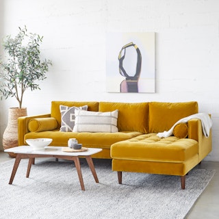 Sven Yarrow Gold Right Sectional Sofa