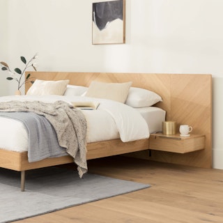 Nera King Bed with Nightstands - Oak