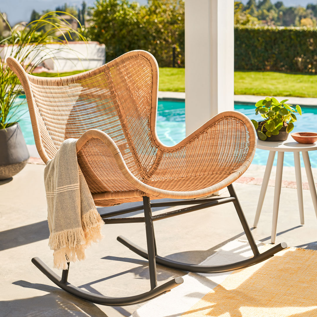 Rattan rocking fashion chair