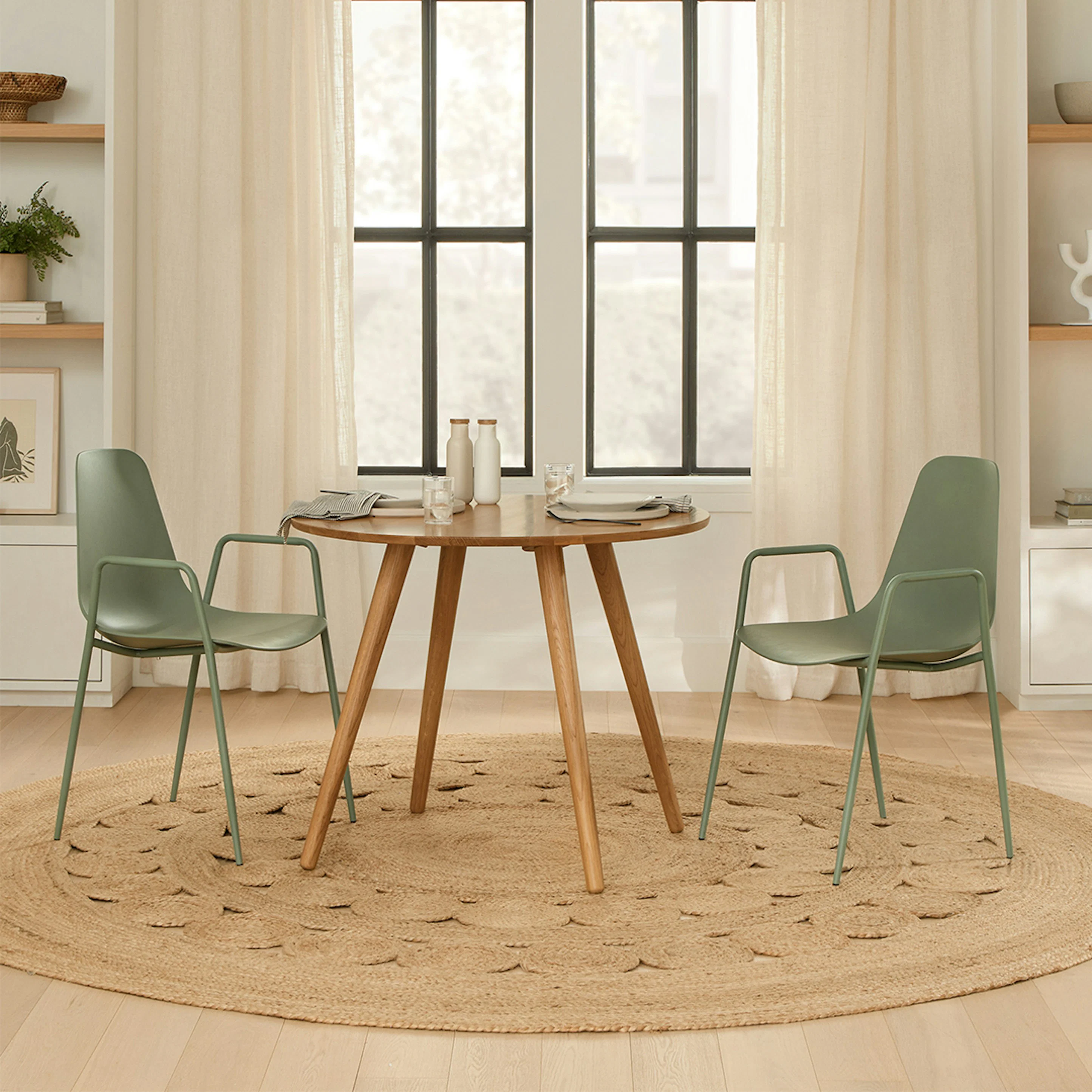 Seno 36" Round Oak Dining Table - Stylish & Compact