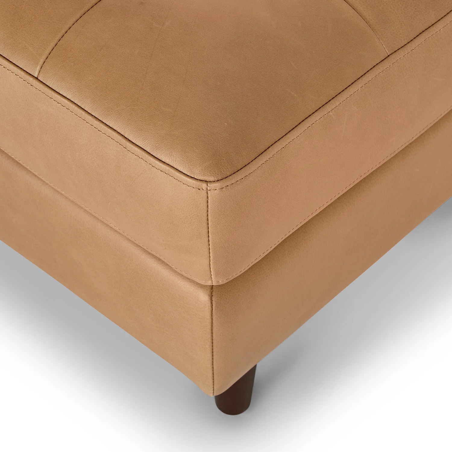 Sven 56" Tufted Leather Bench - Charme Tan