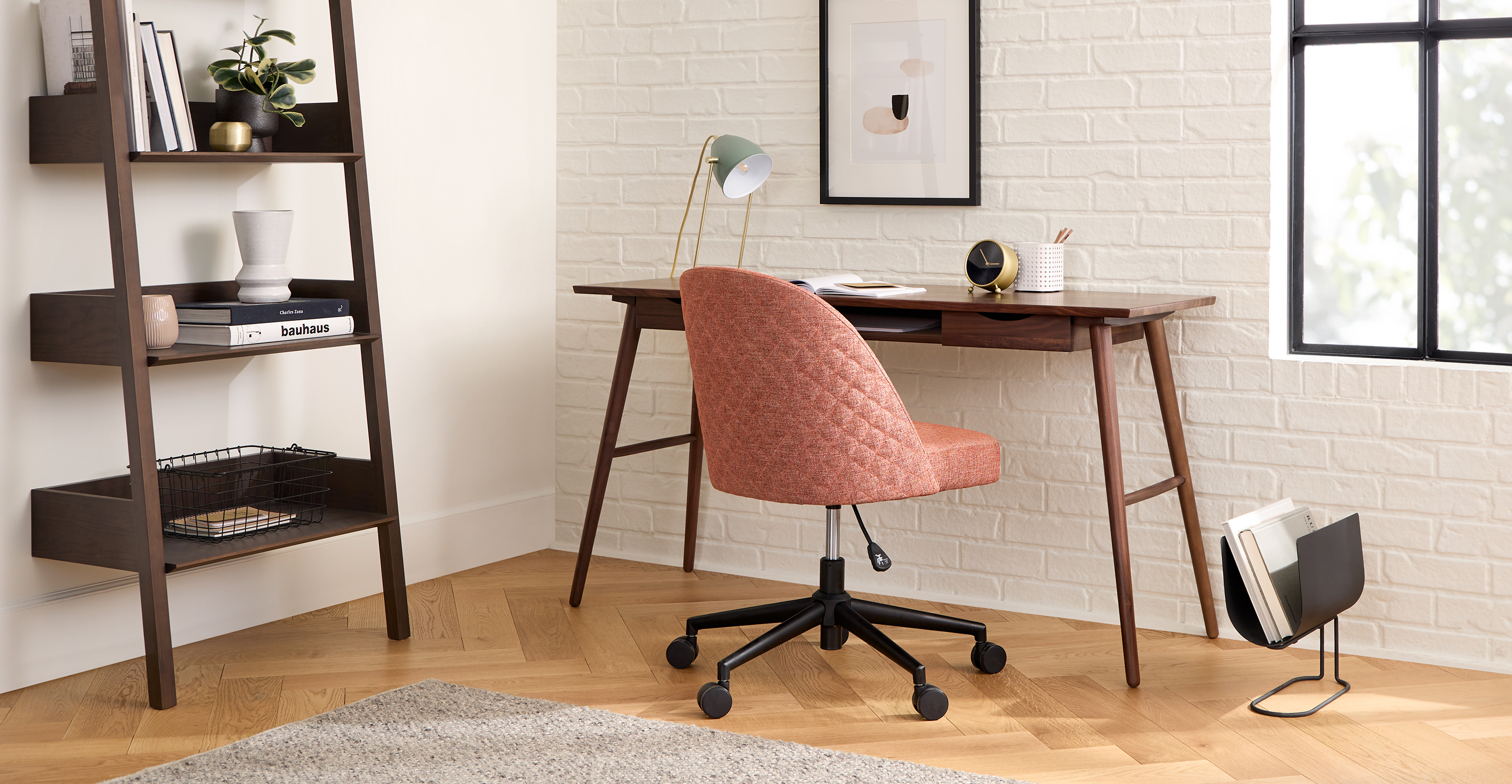 article desk chair