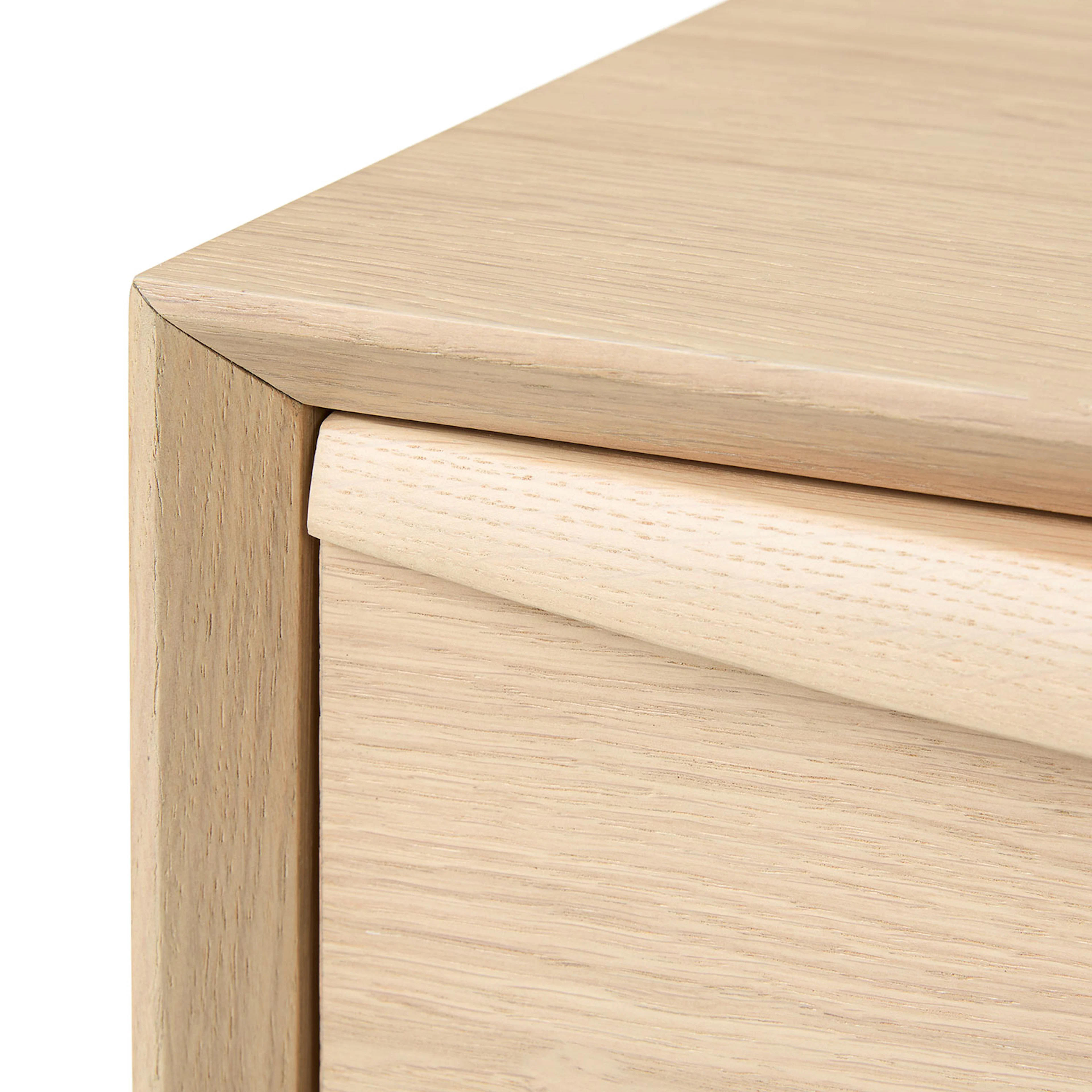 Lenia 9-Drawer Triple Dresser - White Oak