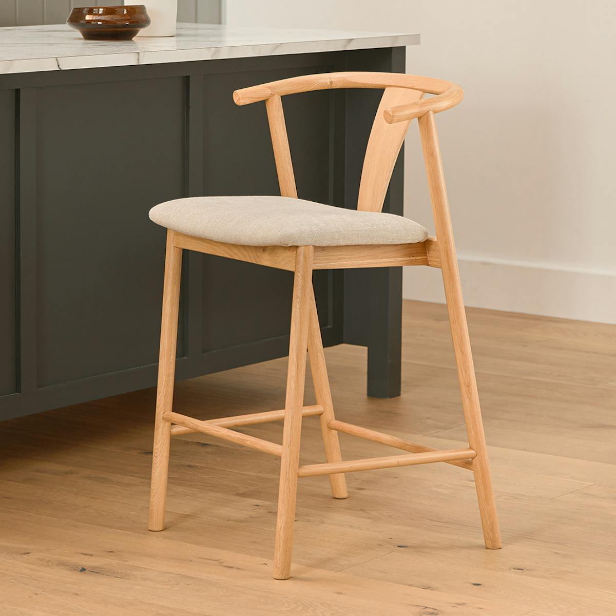 Article Fonra Modern Dining Room Furn...