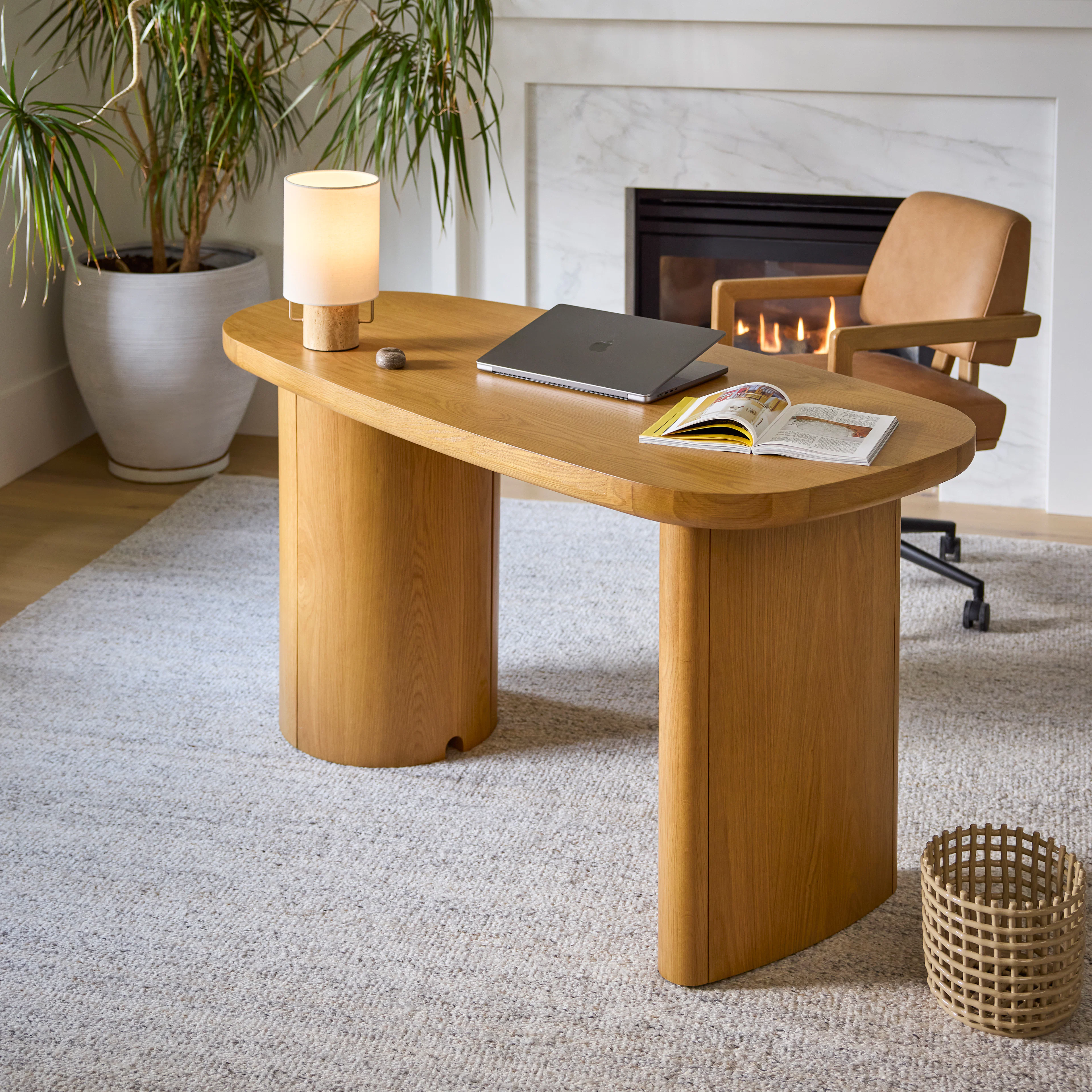 Baarlo 58.5" Desk - Oak