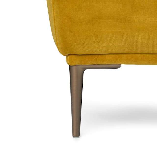 Abisko 42.5" Velvet Lounge Chair - Plush Yarrow Gold