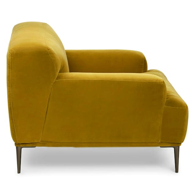 Abisko 42.5" Velvet Lounge Chair - Plush Yarrow Gold