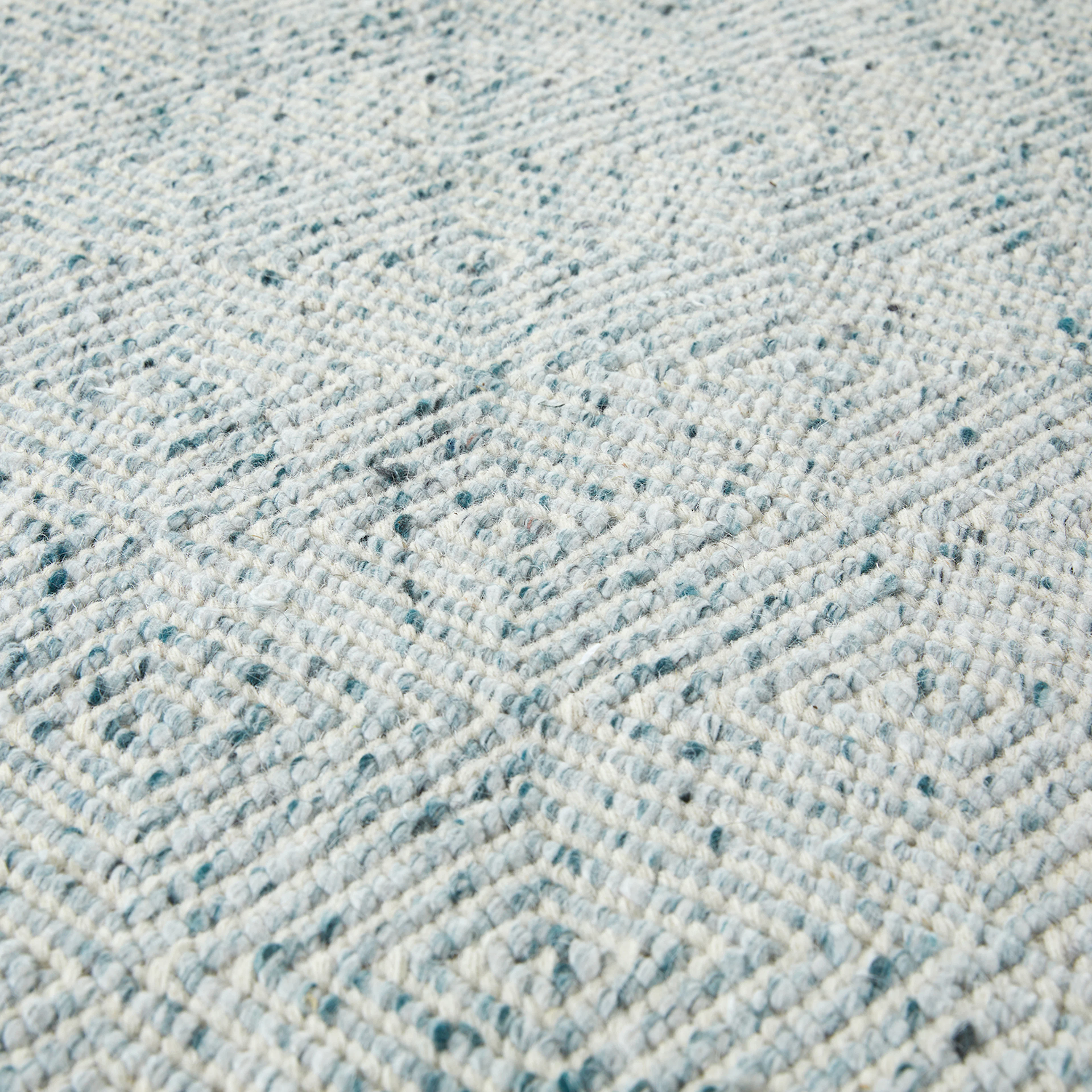 Bovi 5 x 8 Rug - Pearl Blue