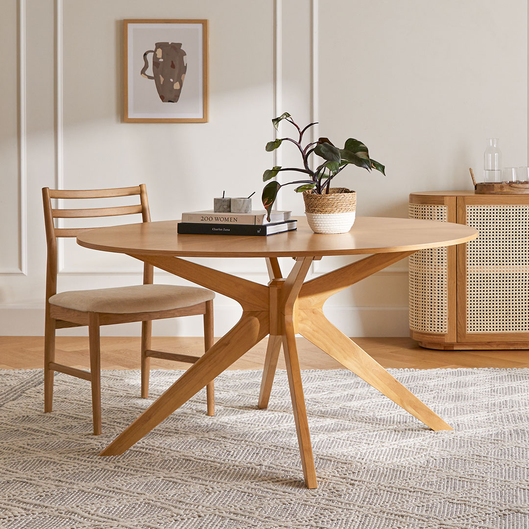 Article Conan Round Dining Table
