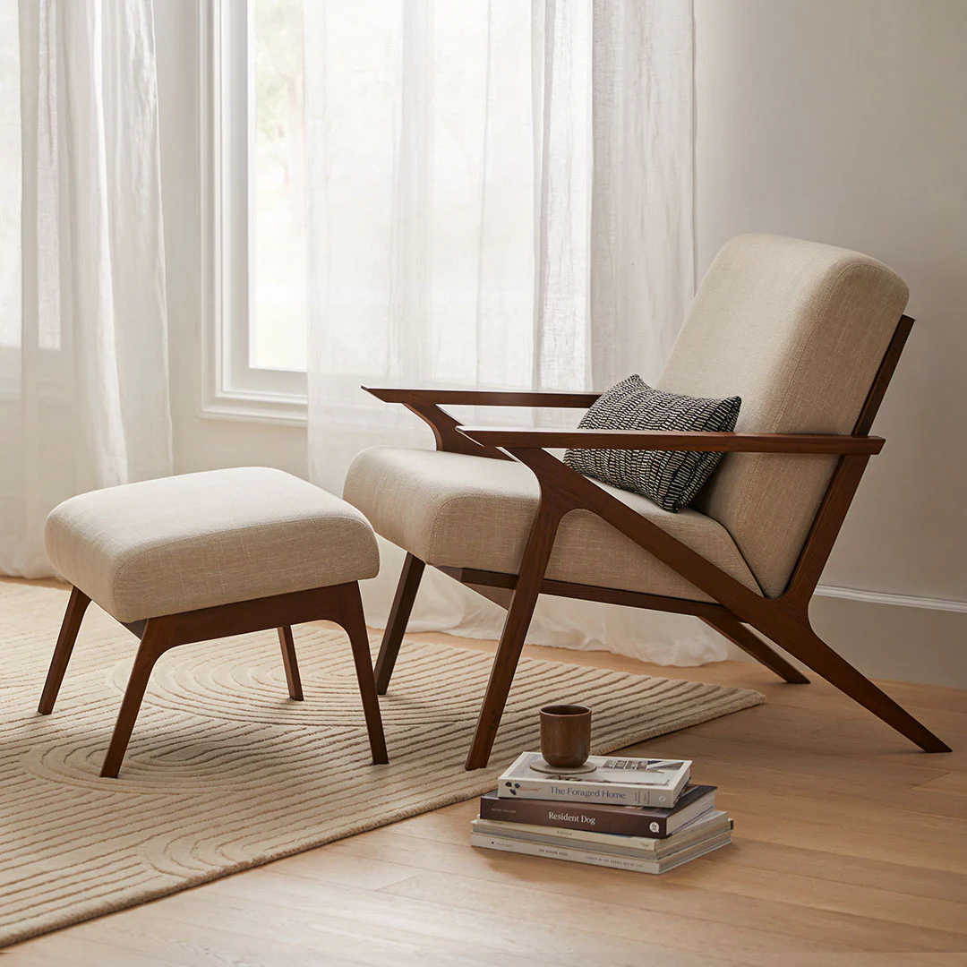 Otio 26" Walnut & Welsh Taupe Lounge Chair