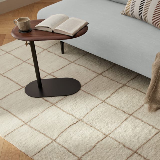 Ouma 5x8 Washable Wool Rug - Wavy Taupe Design