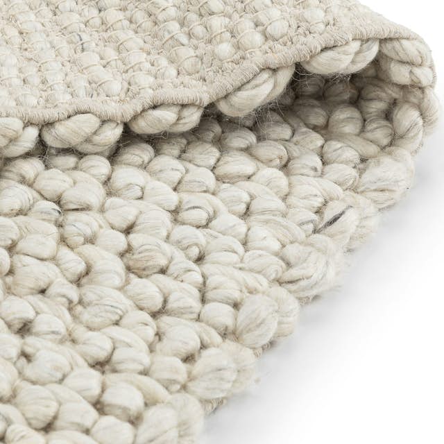 Hira 9 x 12 Ivory White Handmade Area Rug Article