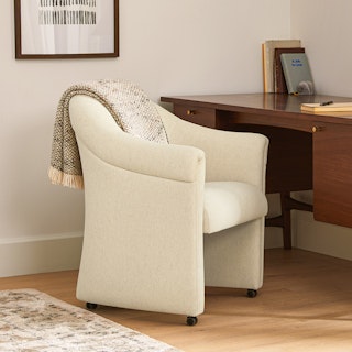Hess Sand Ivory Chair