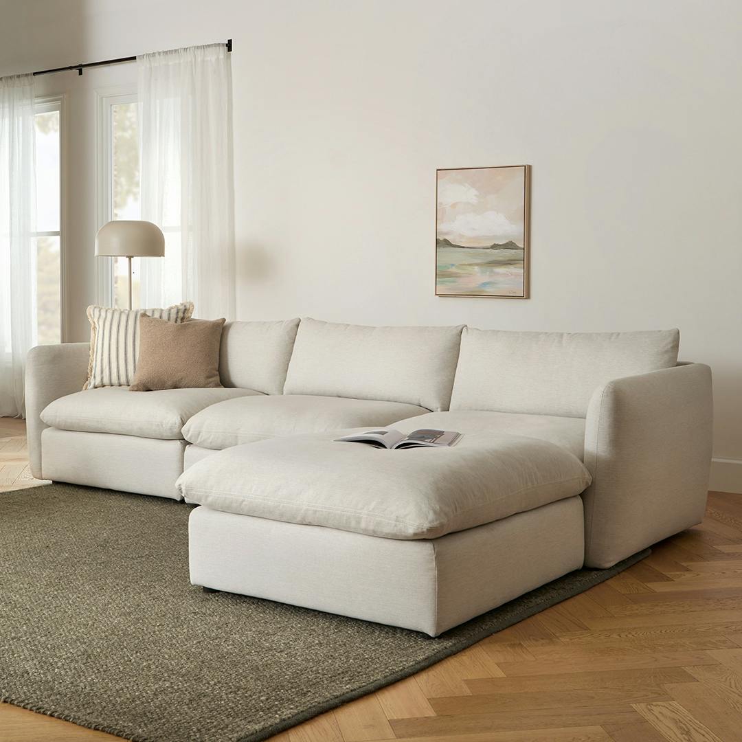 Article Leigh Sectional