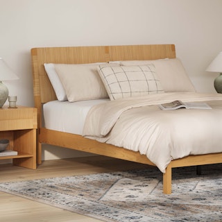 Monterey Queen Bed - Oak