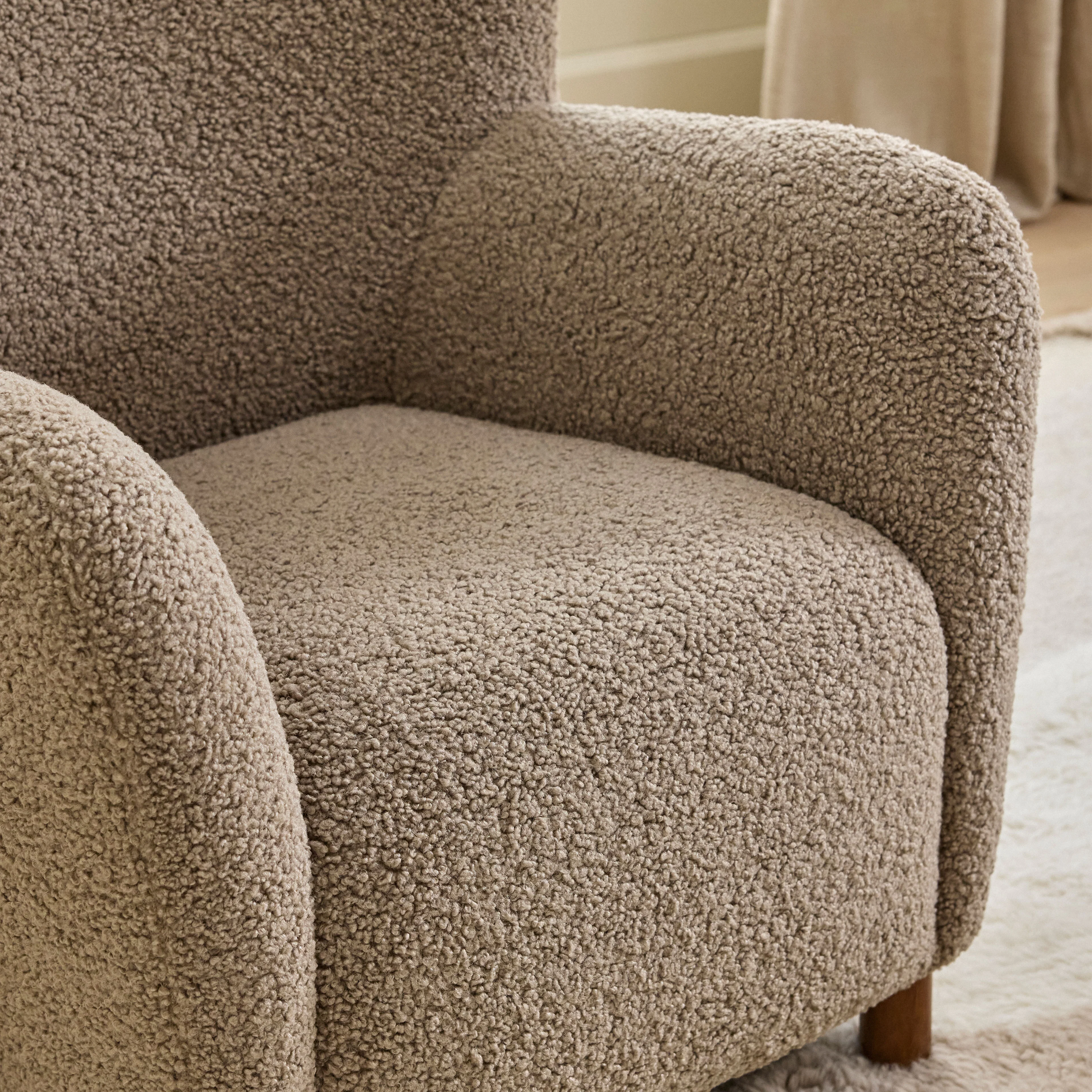 Archie 31.5" Shearling Taupe Lounge Chair - Stylish Comfort