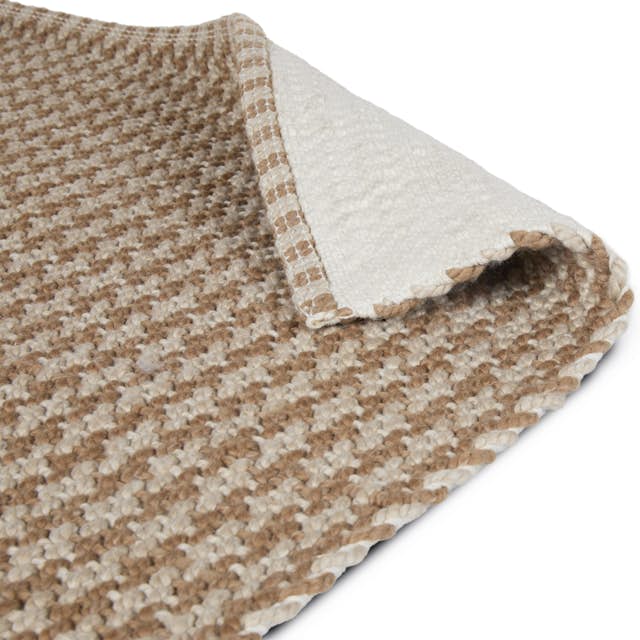 Hundur 8 x 10 Indoor/Outdoor Rug - Houndstooth | Article