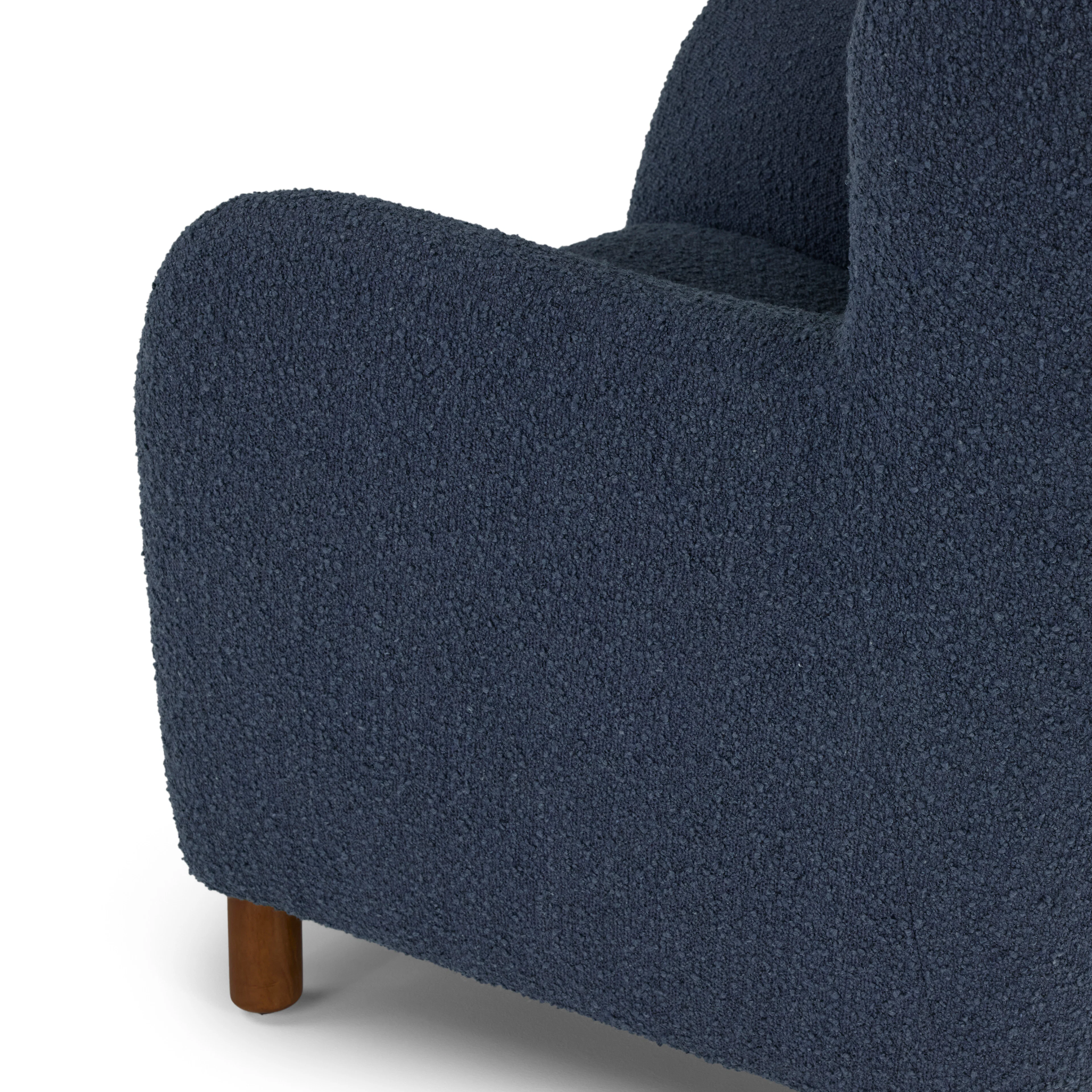 Archie 31.5" Lounge Chair - Bijou Blue Bouclé