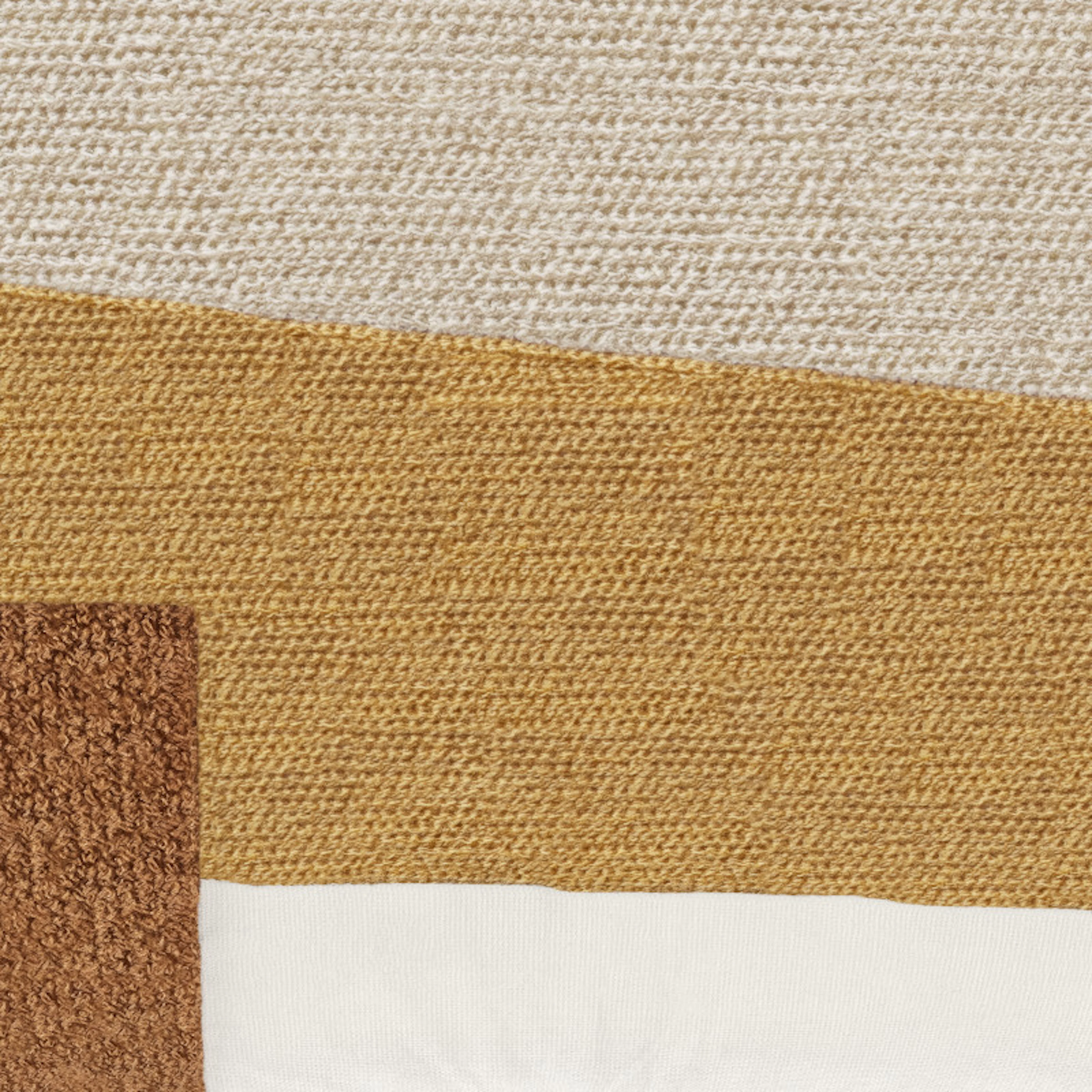 Venturi Pillow Sierra Mustard - Stylish & Colorful