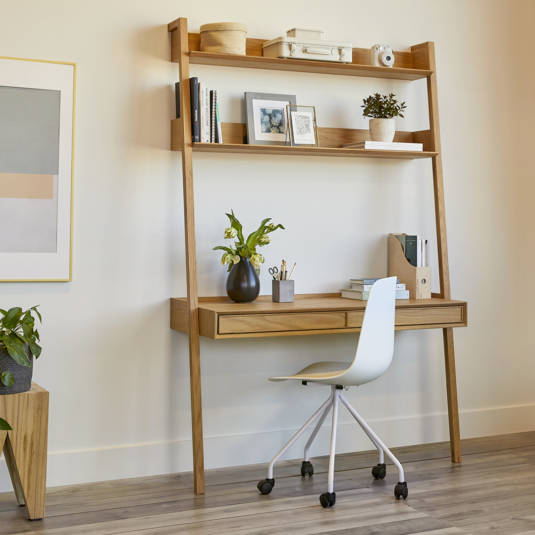 Fantol Natural Oak Wood Multipurpose Computer Desk + Hutch