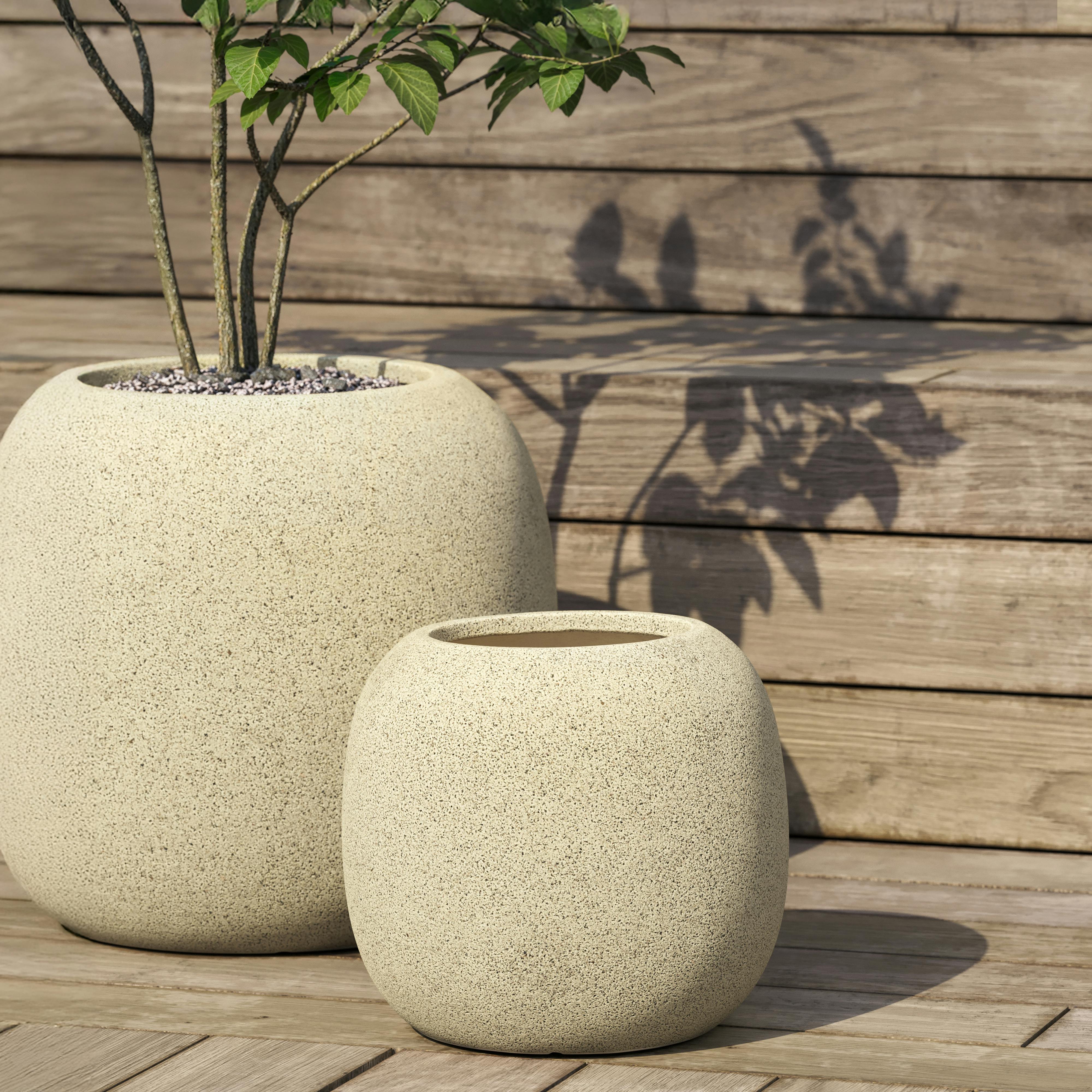 Pursl Medium Indoor/Outdoor Planter | Article