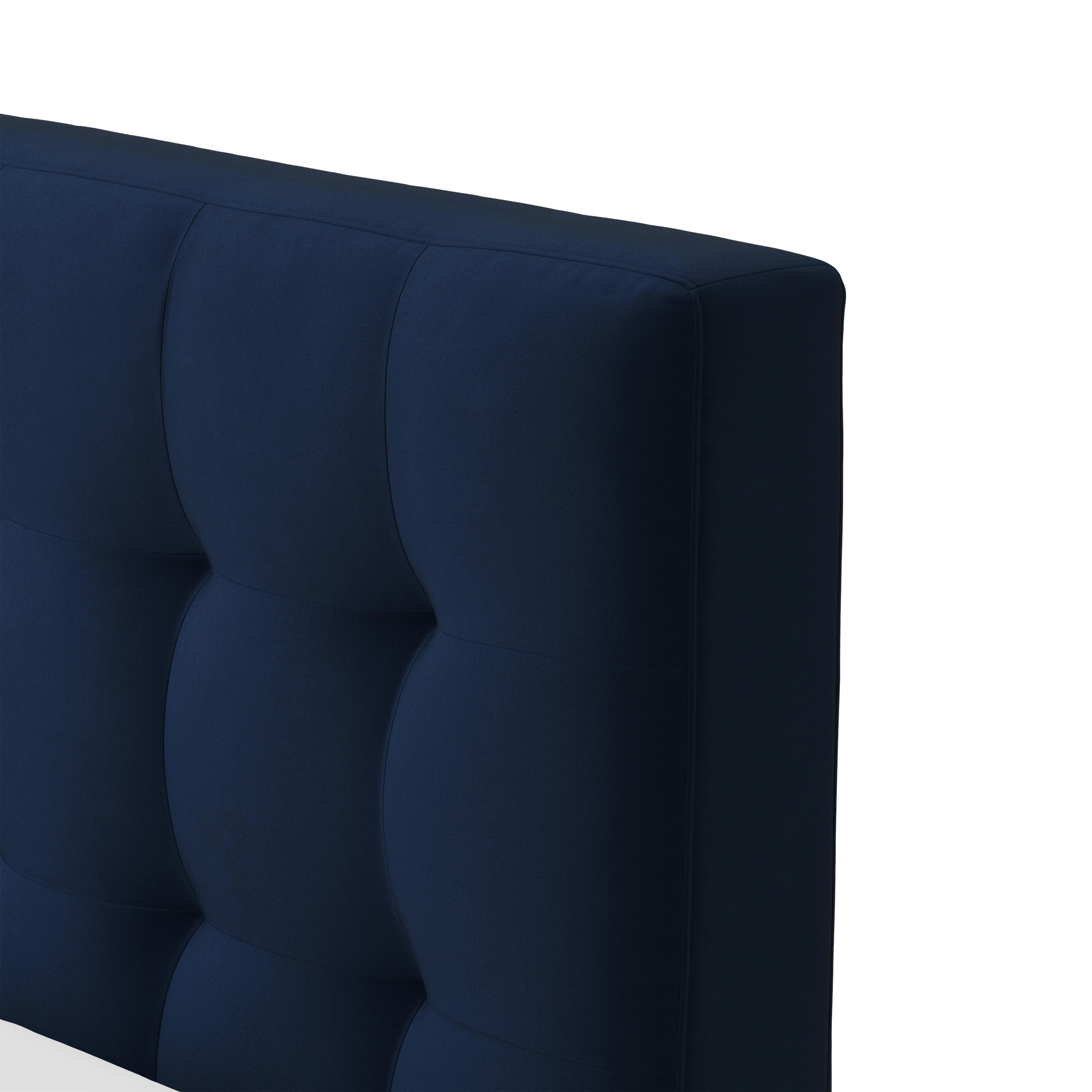Sven Plush Cascadia Blue Velvet Queen Size Bed with Tufted