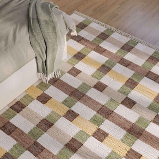 Romy 8 x 10 Jute Rug