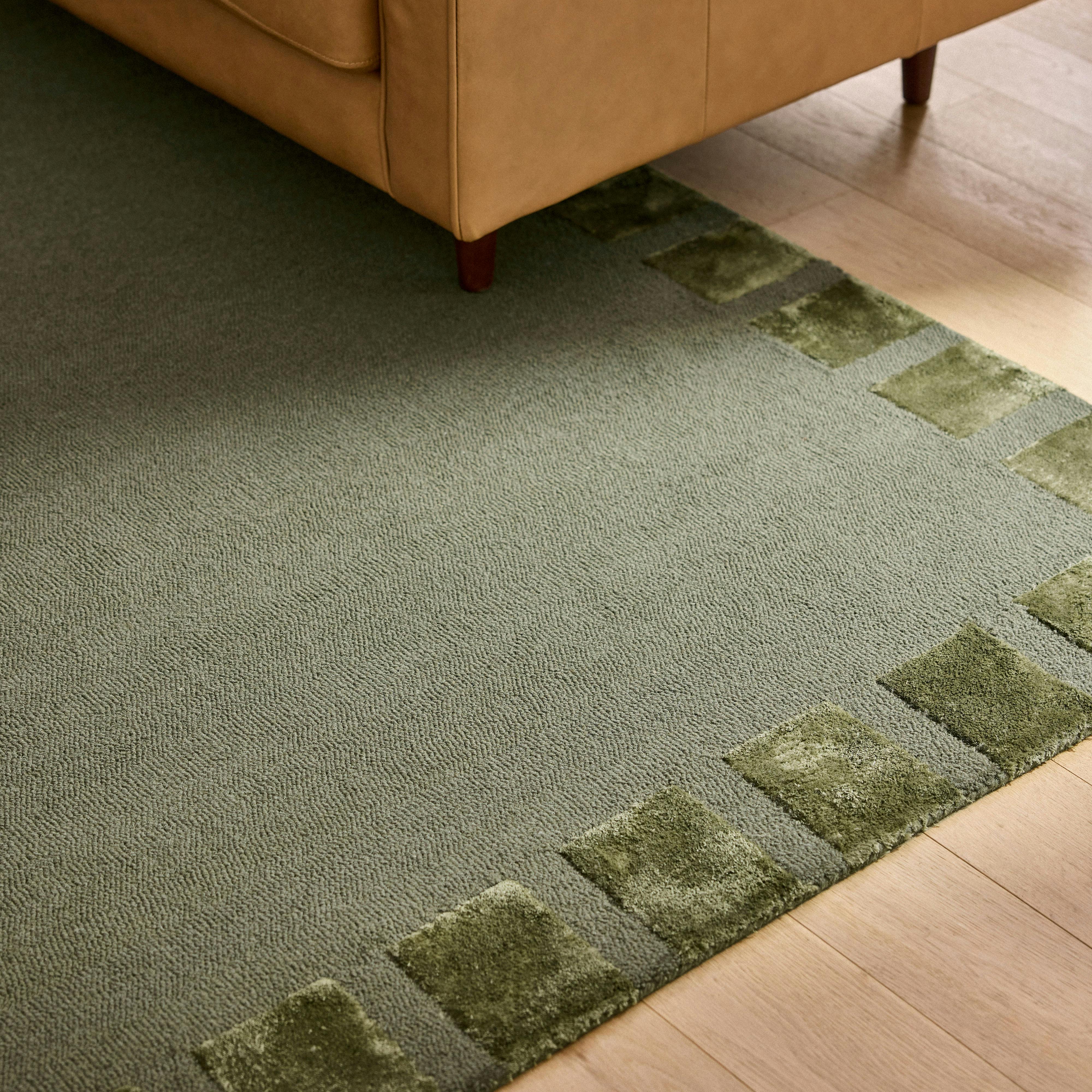 Eva Forest Green 8 x 10 Rug | Article
