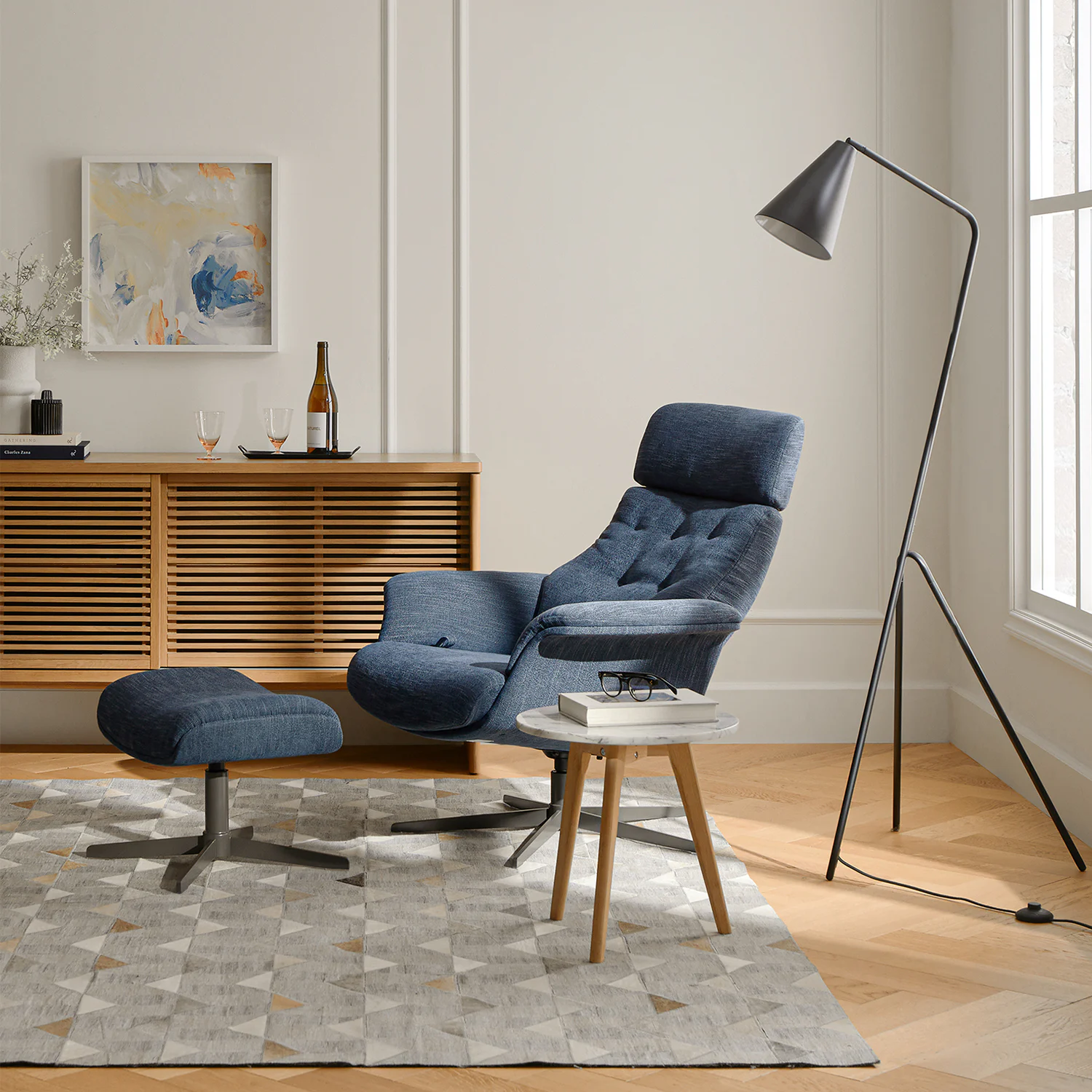 Gira Floor Lamp Matte Black - Modern Adjustable Light