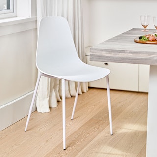 Svelti Pure White Dining Chair