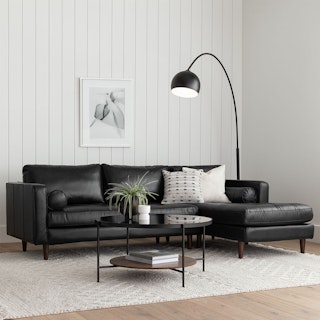 Sven Oxford Black Right Sectional Sofa