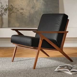 Otio Black Leather Walnut Lounge Chair