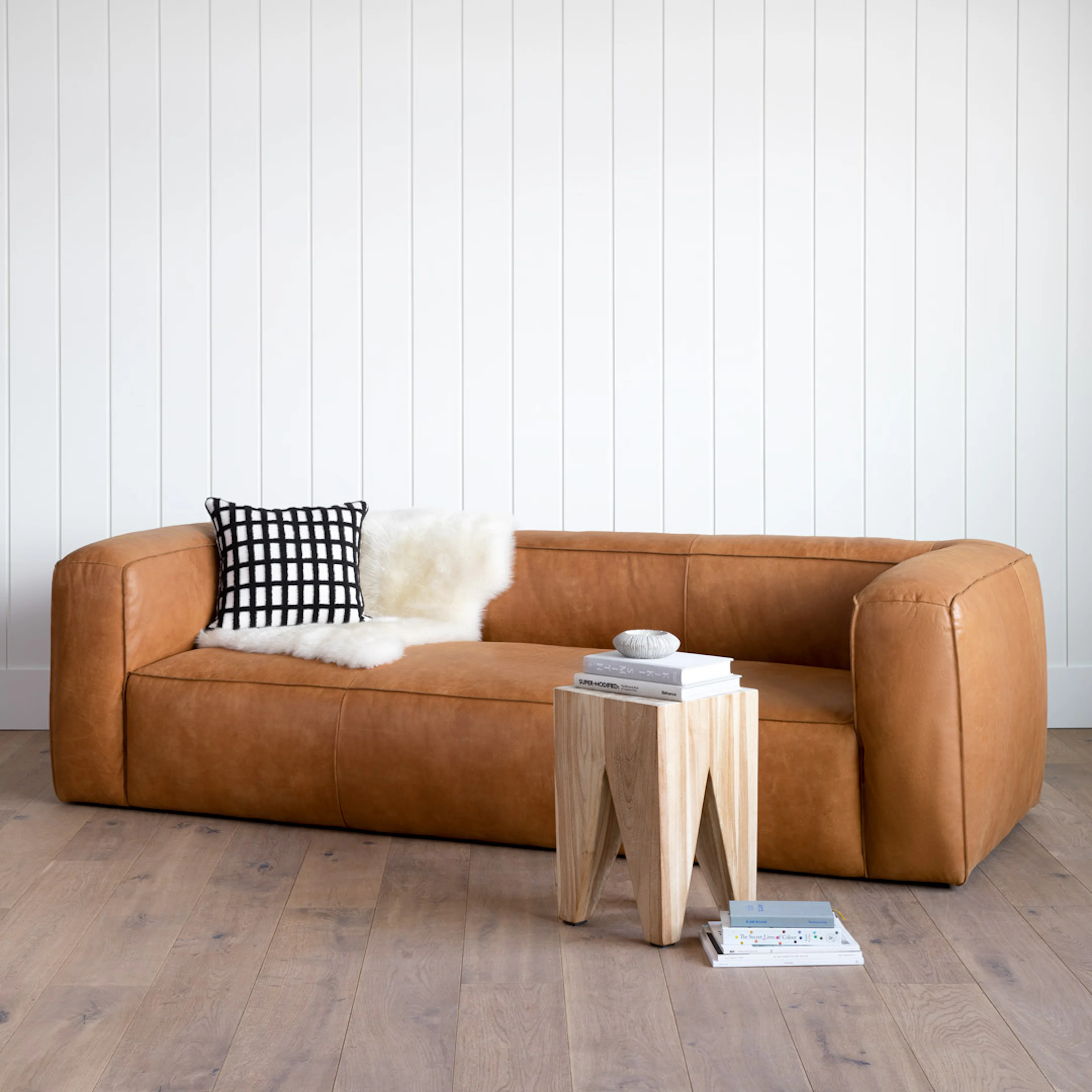 Cigar 92" Leather Sofa in Rawhide Tan