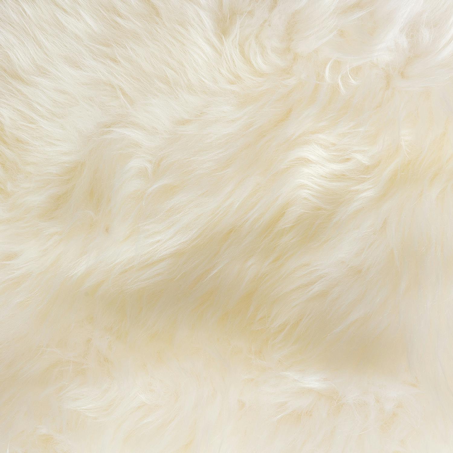 Article Lanna Sheepskin Throw - Thumbnail 2