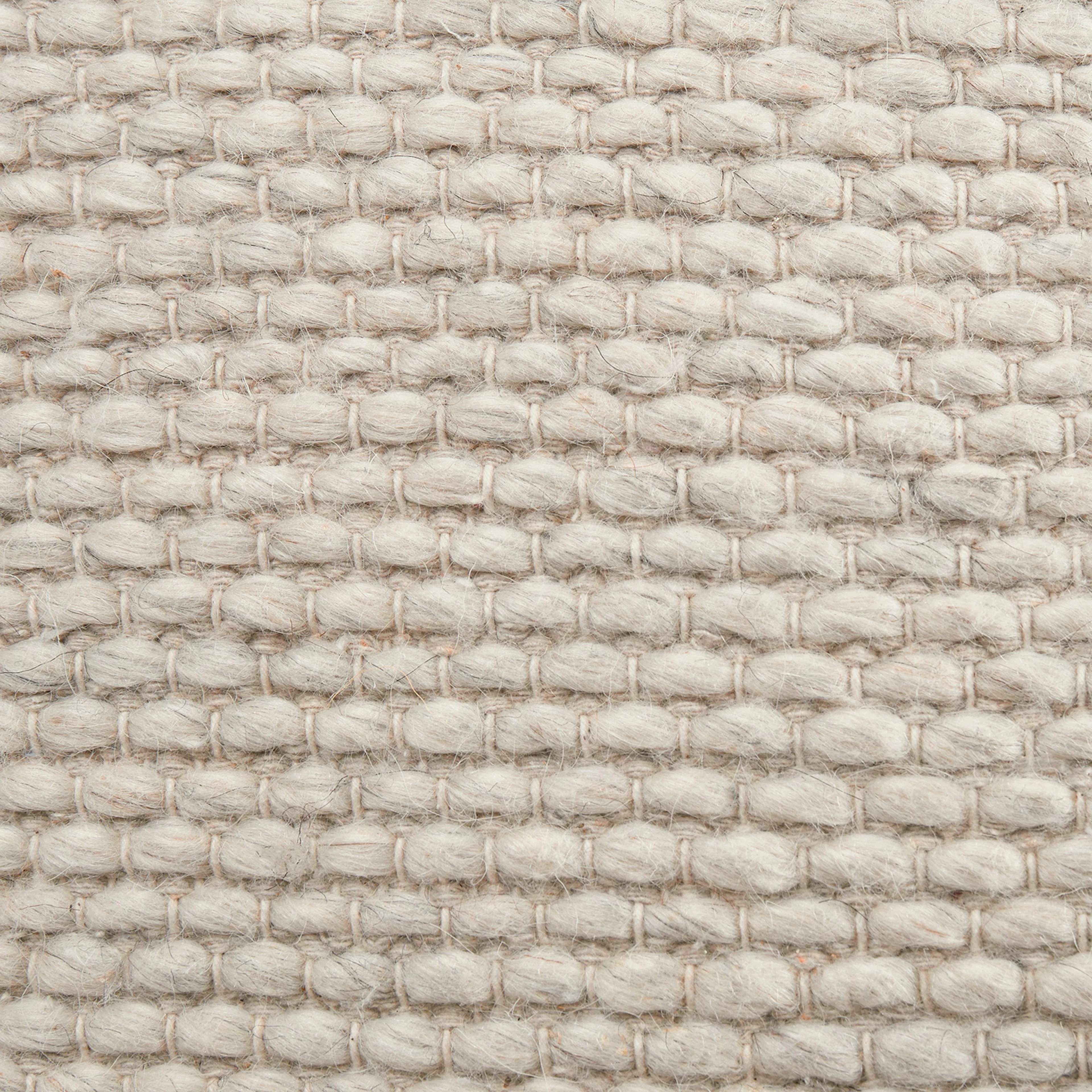 Hira 30" Pouf - Natural Ivory